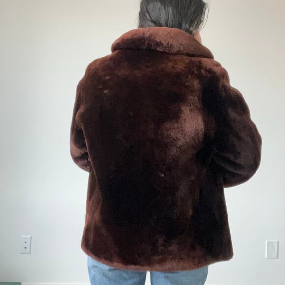 Vintage Chocolate Brown Fur Coat Short Collared Long Sleeve - Picture 4 of 10